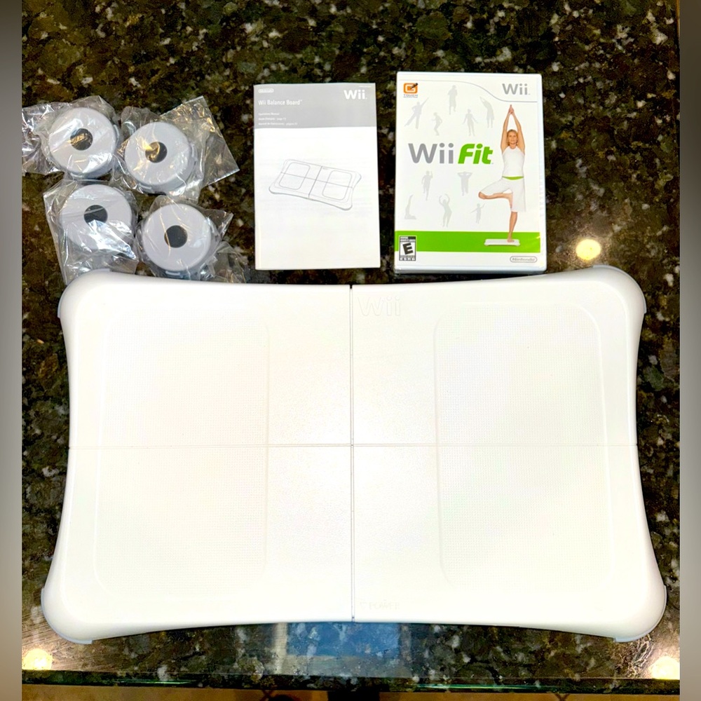 Nintendo Wii Balance board and Wii Fit